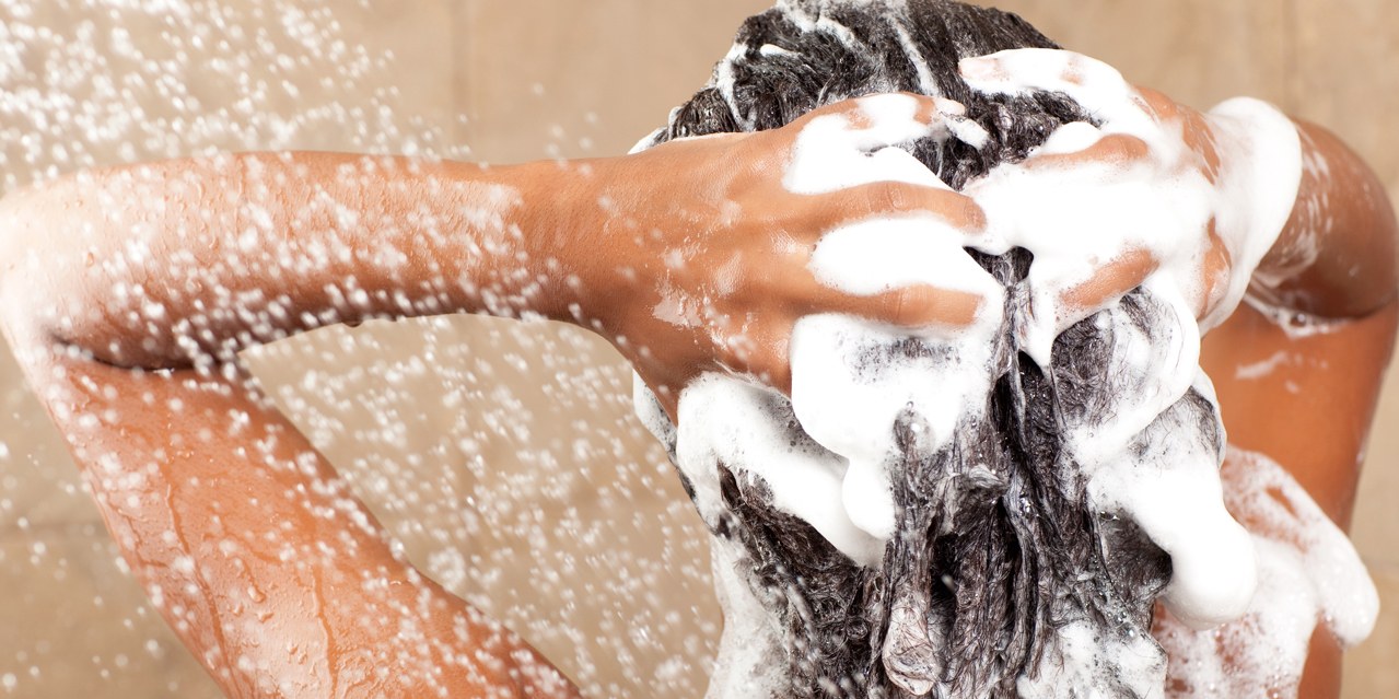 washing-hair-how-often
