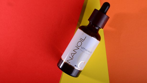 Nanoil Face Serum – C-vitamiini joka auttaa eroon tummista läiskistä!